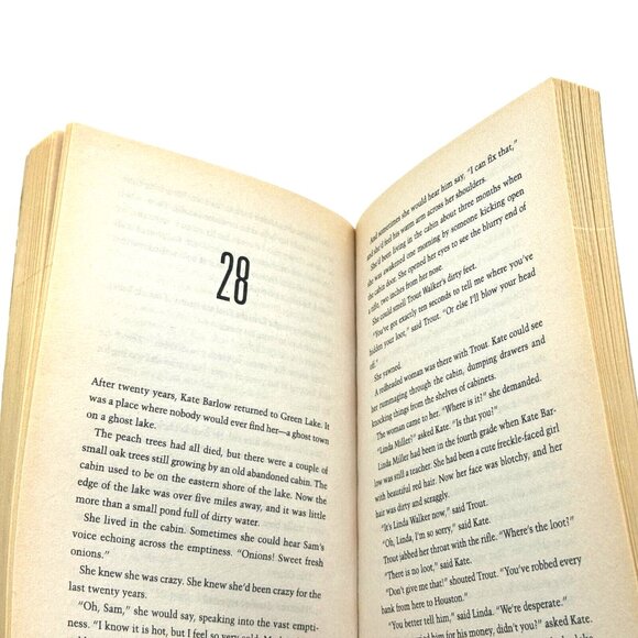 Holes, Paperback by Sachar, Louis / ISBN 0440414806 - Picture 7 of 7